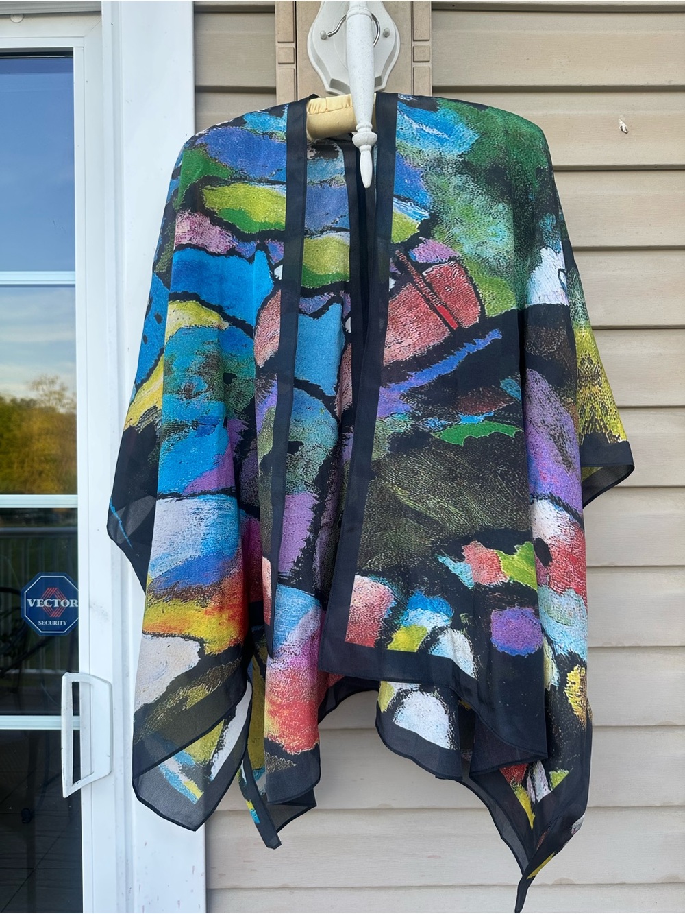 NWT! Cocoon House 100% Silk Multicolor, blue Abstract  OS Wrap/ Shrug / Kimono